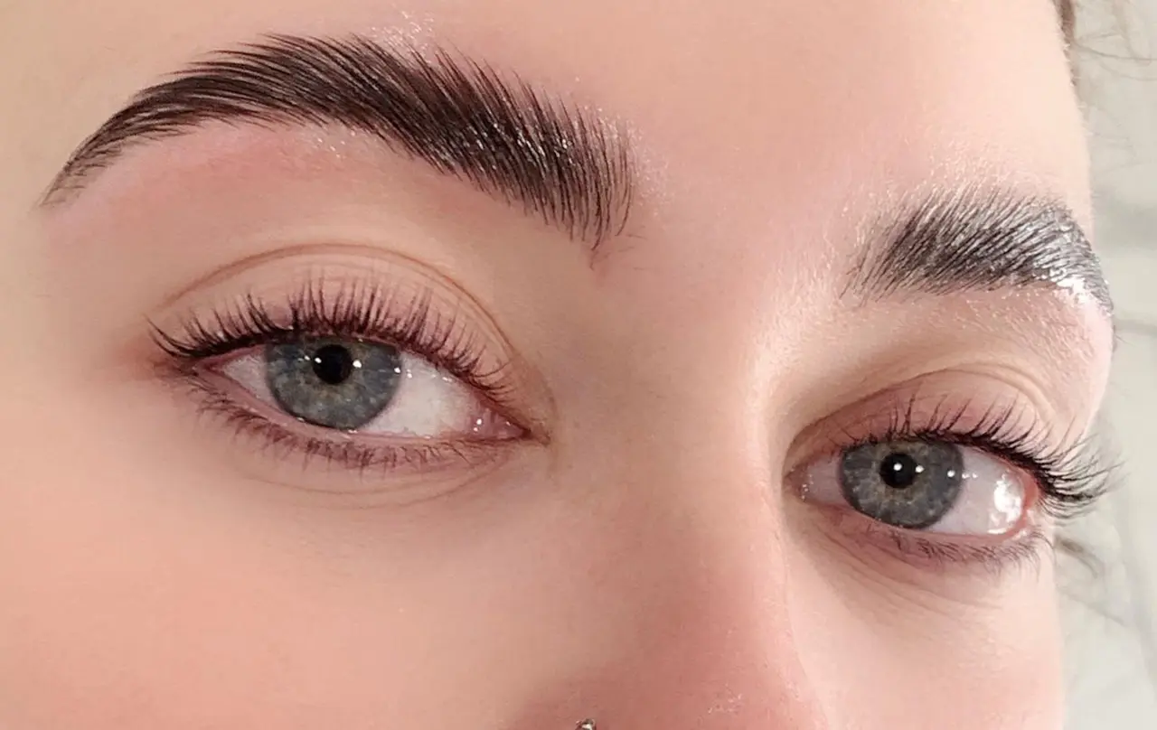 Brow & lash tint